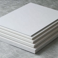 Plaque de PVC expansé à cellules fermées en gros d'usine, feuille de mousse PVC 4x8 en stock