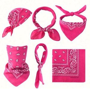 Vente en gros de foulards carrés à motif paisley rouge, bandana imprimé sur mesure - Product Image 4