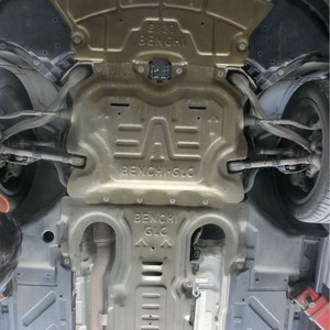 Plaque de protection du moteur BENCHI E320 pour Mercedes-Benz CLA 2014-2024 - Product Image 1