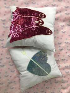 New design Wholesale Top Quality Glow In The Dark Christmas Velvet Fabric Cushion - Product Image 6