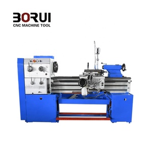 Tour à métaux horizontal manuel C6240D avec banc trempé par induction et système DRO pour l'usinage en atelier et le développement de prototypes - Product Image 1