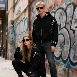 Hoodie unisexe oversize à épaules tombantes, coupe courte et carrée, avec design découpé à l'effigie d'un anneau en fer, imprimé, à fermeture éclair, pour fabricants de streetwear - Product Image 2