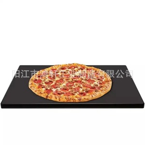 Pierre à pizza carrée Iolite 38cm noire, résistante au four, pour la cuisson de pizzas - Product Image 5