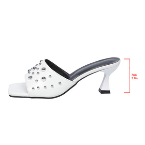 Sandales élégantes à talon bas et bout carré pour femme, nouvelle collection été, mode grande taille, mules ouvertes - Product Image 6