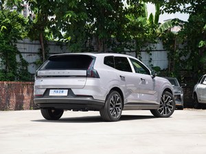 Automatique 2026 Nouvelle voiture XC70 AWD Deluxe SUV familial de taille moyenne Performance L4 8 vitesses <span class=keywords><strong>à</strong></span> <span class=keywords><strong>vendre</strong></span> - Product Image 3