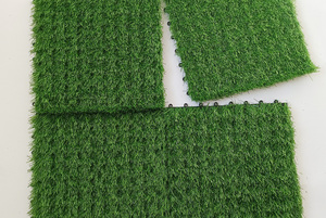 <span class=keywords><strong>Gazon</strong></span> artificiel <span class=keywords><strong>Gazon</strong></span> artificiel décoratif d'extérieur de haute qualité <span class=keywords><strong>Gazon</strong></span> artificiel en plastique <span class=keywords><strong>Gazon</strong></span> <span class=keywords><strong>synthétique</strong></span> Tuiles de <span class=keywords><strong>gazon</strong></span> <span class=keywords><strong>synthétique</strong></span> - Product Image 6