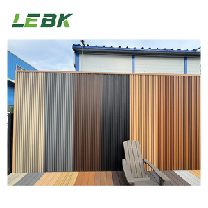 Pannello di Rivestimento Scanalato <span class=keywords><strong>in</strong></span> WPC Ecologico Impermeabile Nero Grigio <span class=keywords><strong>per</strong></span> Esterni Villa con 5 Anni di Garanzia - Product Image 4