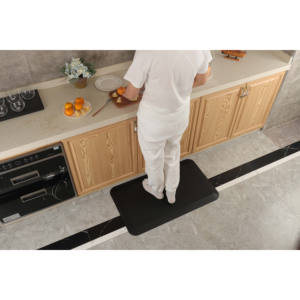 Alfombra de Cocina Acolchada Antideslizante y Antifatiga, Moderna, Cómoda, Antimicrobiana y Apta para Mascotas - Product Image 4