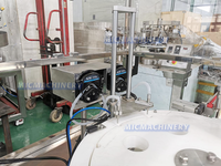 Machine de remplissage, de bouchage et de capsulage automatique de tubes coniques de centrifugation à micro-dose de haute précision 5 ml, 10 ml, 15 ml