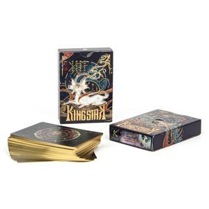 Cartes de tarot et de poker personnalisées en papier d'art avec des bords dorés arrondis et un gaufrage à chaud - Product Image 6