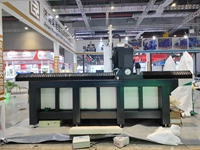 Máquina enrutadora CNC de 3 ejes de gran área de trabajo, gabinetes de carpintería automáticos, herramienta de tallado para fresado publicitario