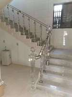 Conception de balustrade de balcon en cristal, balustrade de bâtiment, pilier de colonne pour balustrade d'escalier