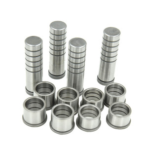 Sistema Personalizzato di Pilastri Guida e Boccole di Guida per Macchinari Industriali - Product Image 1