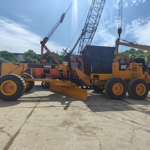 รถเกรดเดอร์มือสอง Caterpillar 140H สภาพเหมือนใหม่ ชั่วโมงการทำงานต่ำ เครื่องยนต์ CAT 3176C พร้อมริปเปอร์หลัง - Product Image 5