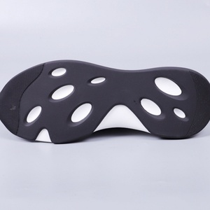 Chaussures de sport décontractées haut de gamme pour hommes, confortables, respirantes, basses, en maille, idéales pour le printemps-été et le bureau - Product Image 6