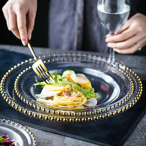 Classique élégant <span class=keywords><strong>or</strong></span> perlé gravé cristal chargeur assiettes verre durable <span class=keywords><strong>d</strong></span>îner gâteau assiette ensemble en gros pas cher prix pour - Product Image 1