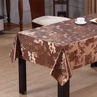 Nappe en PVC Métallique Cuivre Floral RNPT avec Support Tissé, Imperméable et Résistante à la Chaleur pour Table de Restaurant