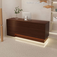 Comptoir de réception en bois massif et panneaux de particules, design moderne, forme carrée, éclairage LED, pour boutique de vêtements pour femmes, salon de beauté