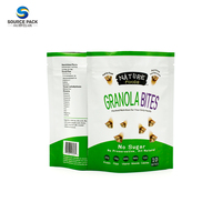 Venta al por mayor de alimentos secos de embalaje logotipo personalizado impreso cremallera de plástico de pie bolsa para alimentos de cereales de embalaje