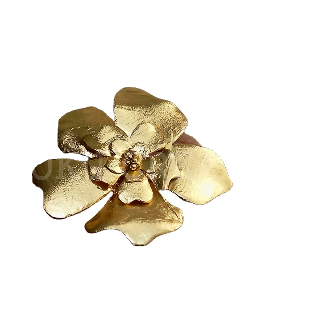 Tam özelleştirme mevcut sunulan altın kaplama ayarlanabilir çiçek düz tasarımcı el yapımı kokteyl yüzüğü SKU5836
