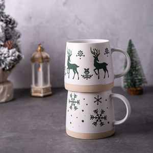 Mug à café en céramique de Noël de luxe fait main de haute qualité 14oz (330ml) avec logo personnalisé imprimé en sérigraphie pour fêtes - Product Image 4