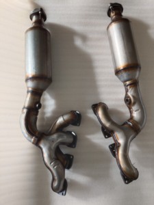 Convertidor Catalítico de Alta Calidad para 550I 4.8L V8 2006-2010, Venta Directa de Fábrica, Ensamblaje de Colector de Escape Izquierdo/Derecho - Product Image 3