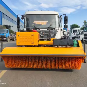 Großhandel DFAC 4*2 Schnee räumung Schneepflug LKW Schnee räum walze Bürste mit Motor