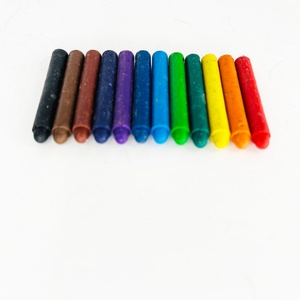 ขายส่งราคาถูก ดินสอสีเทียนขนาดเล็กน่ารัก 12 สี ลบได้ ปลอดสารพิษ สำหรับเด็กนักเรียน วาดภาพและร่างภาพ - Product Image 2
