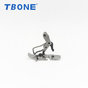 Pied presseur Tbone Ex-4 pour machine à coudre surjeteuse, pièce d'équipement informatisé pour la confection de vêtements - Product Image 2