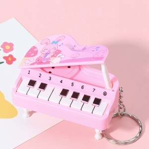 Wholesale Mini Plastic Piano Keyring Portable Play‑able <b>Electronic</b> <b>Keyboard</b> Toy For Children Gift - Product Image 4
