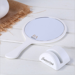 กระจกแต่งหน้าแบบมือถือทรงกลมบาเปริปาสีขาวแบบพกพาพร้อมขาตั้งสำหรับผู้หญิง - Product Image 2