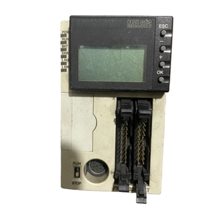 Unité PLC ultra-mince FX3UC-32MT-LT, 16 entrées, 16 sorties à transistors, alimentation 24V DC pour système d'automatisation série FX3U - Product Image 1