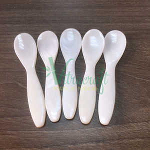Lujosa cuchara de nácar tradicional, cuchara de caviar, cuchara de ostra tamaño 9,5 cm hecho a mano Vietnam - Product Image 1
