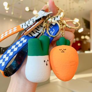Porte-clés en peluche mignon en forme de légumes, design de dessin animé, piment, ail, oignon vert, cadeau pour enfants - Product Image 2
