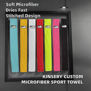 Toalla Deportiva de Microfibra Elite Personalizada con Logotipo Bordado, de Secado Rápido y con Etiqueta, para Fútbol Americano - Product Image 2