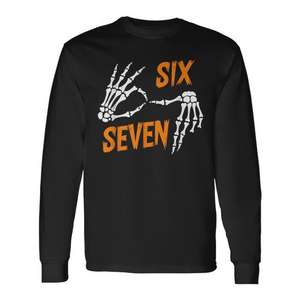 Camiseta de manga larga con diseño de seis siete manos de esqueleto, camiseta con meme de Halloween - Product Image 1