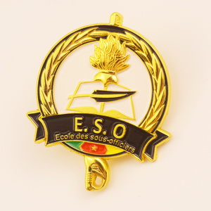 Distintivo Metallico Personalizzato Soldato della Gendarmeria Africana - Spilla Medaglia d'Oro CIESO Pentathlon 3D con Ala in Rilievo e Spada Mostro - Product Image 2