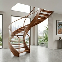 Escalier Courbé Moderne de Luxe pour Intérieur avec Marches en Bois et Garde-Corps en Acier et Verre – Durable et Sûr pour la Décoration Intérieure