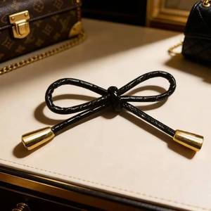 Minimalist Metal <b>Bow</b> <b>Shoe</b> Buckle <b>with</b> Gold Tips and Stripe Pattern for Bags <b>Shoes</b> Clothing Jewelry Decorations-Spring 2026 - Product Image 4