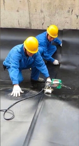<span class=keywords><strong>HDPE</strong></span> geomembrane lót nhựa Composite geomembranes cho các ứng dụng thoát nước trường học ao cá đập dốc - Product Image 4