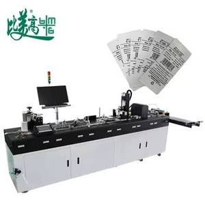 Imprimante UV haute vitesse pour étiquettes de vêtements, codes-barres et synchronisation RFID avec alimentation automatique, rejet des défauts et lecture/écriture RFID UV - Product Image 6