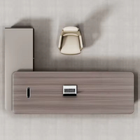 Bureau de direction en bois minimaliste italien de luxe en forme de L avec armoire de classement et bibliothèque de présentation – Bureau de patron