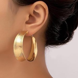 14K Gold Plated Vintage Style Large <strong>Flat</strong> Huggie <strong>Hoop</strong> <strong>Earrings</strong> Women's Wide Silver Butterfly Pattern Pearl Main Stone Alloy - Product Image 1