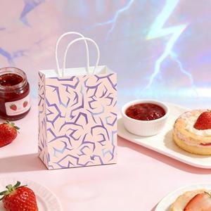 <span class=keywords><strong>Sac</strong></span> en papier kraft d'anniversaire à thème KPOP, motif éclairs et poudre violette, thème Sorcière <span class=keywords><strong>de</strong></span> la chasse aux explosions transfrontalières, cadeau <span class=keywords><strong>de</strong></span> groupe - Product Image 4