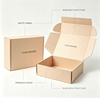 Boîte d'expédition en carton ondulé beige personnalisée avec bande déchirable et impression de marque sur mesure pour l'emballage d'expédition de vêtements et de produits artisanaux