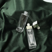 Fabricant de flacon compte-gouttes carré de 30ml flacon en verre d'huile essentielle de 1oz flacon d'essence vide transparent à fond épais