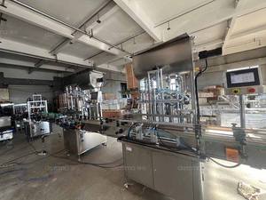 Équipement de traitement automatique de jus de fruits, ligne de production de remplissage, d'étiquetage et de mise en bouteille en plastique pour les usines de jus - Product Image 2