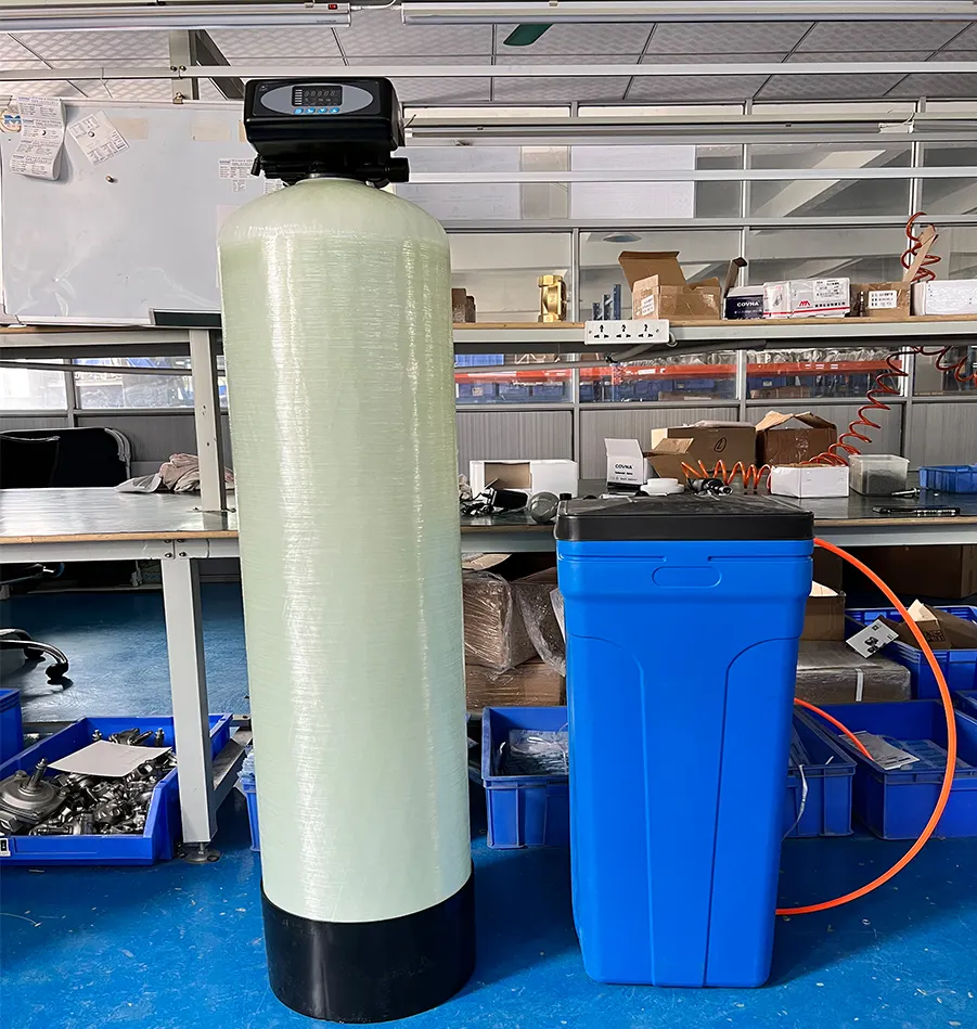 Macchina industriale dell'addolcitore dell'acqua di FRP 1252 2000lts all'ora conversione della resina dell'impianto di filtrazione del sistema di addolcimento dell'acqua