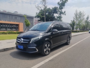 MPV de luxe d'occasion <span class=keywords><strong>2021</strong></span> V260 2.0T Turbo Édition Premium 7 places Portes électriques Propulsion arrière Exécutif En stock <span class=keywords><strong>Mercedes</strong></span>-Benz Classe V - Product Image 1