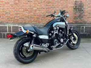 Yamaha Big Devil <span class=keywords><strong>VMAX</strong></span> - Moteur V-quatre cylindres de <span class=keywords><strong>1200</strong></span> cm³, cruiser sport adapté aux motards du monde entier - Product Image 6